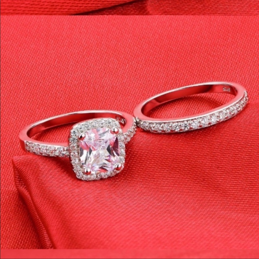 CUSHION CUT 925 STERLING SILVER DIAMOND RING Set - Picture 4 of 5